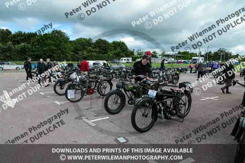 Vintage motorcycle club;eventdigitalimages;no limits trackdays;peter wileman photography;vintage motocycles;vmcc banbury run photographs